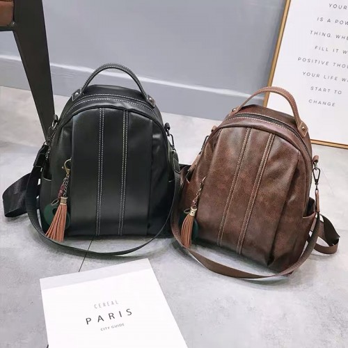Soft leather ladies bag